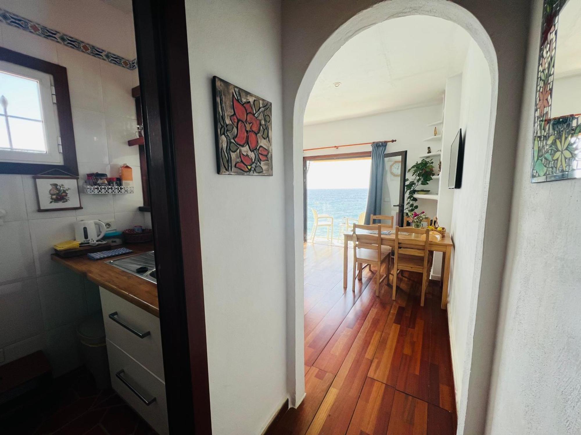 Apartamento Maravillosas Vistas Al Mar Primera Línea Toca - Seahouses *